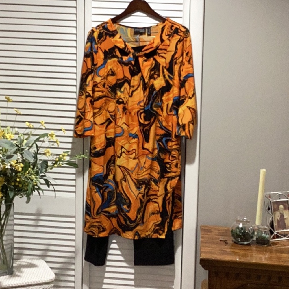 Women's suit